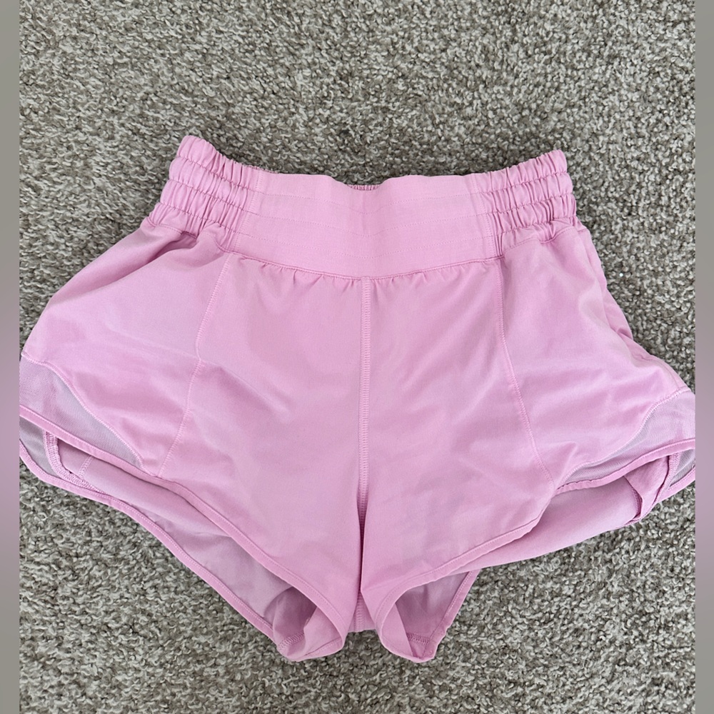 PINK LULU HOTTY HOT SHORTS high rise 2.5 inch